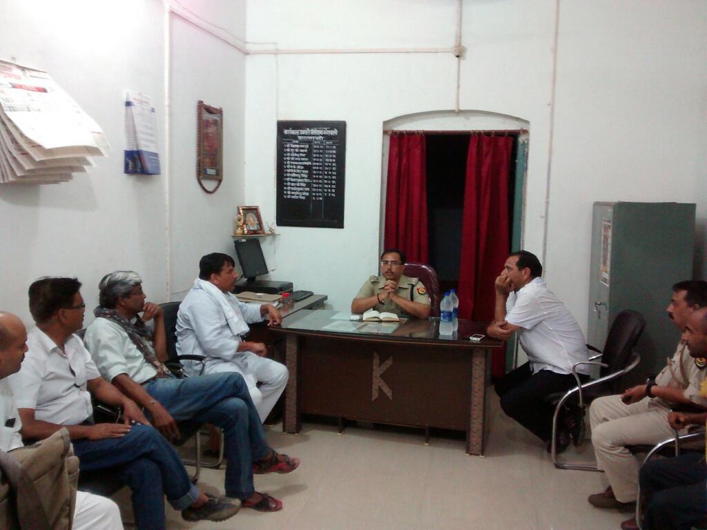 Sanjay Singh and Ashutosh at police station demanding FIR