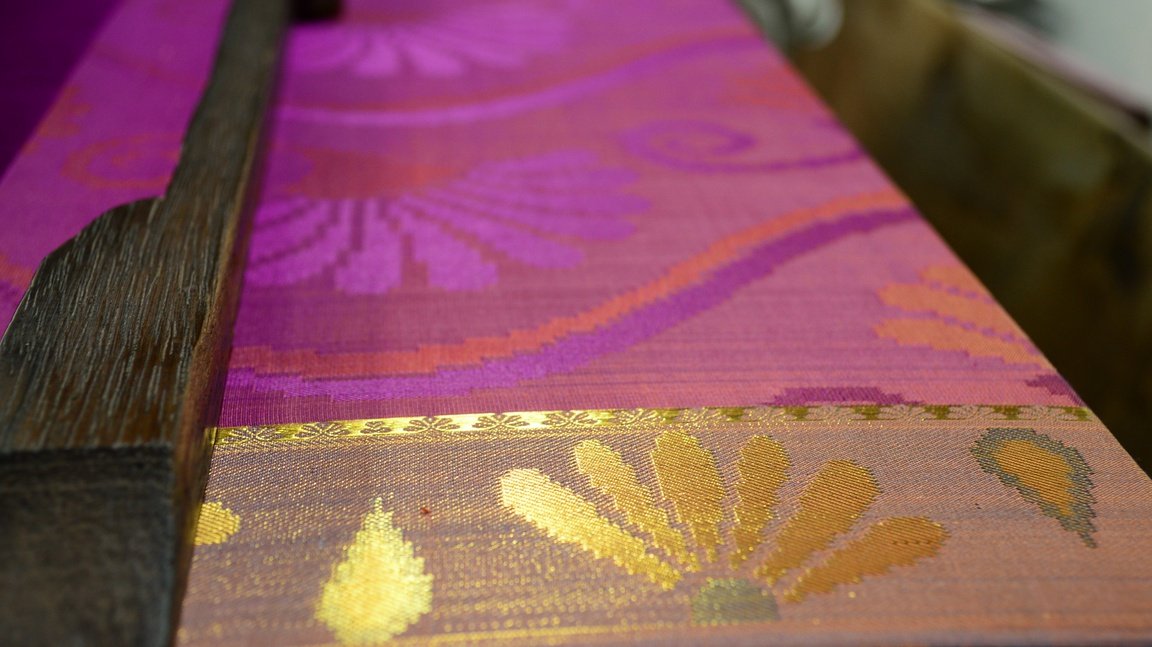 Handloom sari at Walahjapet, Tamil Nadu