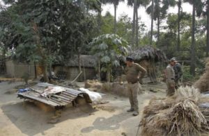 bolai-murdy-birbhum-gangrape-courtyard1_ylimk5-300x196.jpg