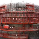 The scale of the Flamanville reactor - during installation