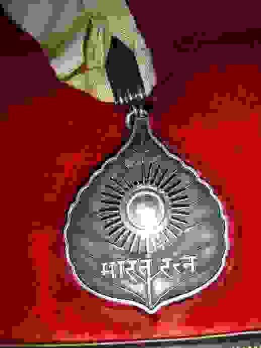 A serial tax evader, Sachin Tendulkar got the Bharat Ratna this year.